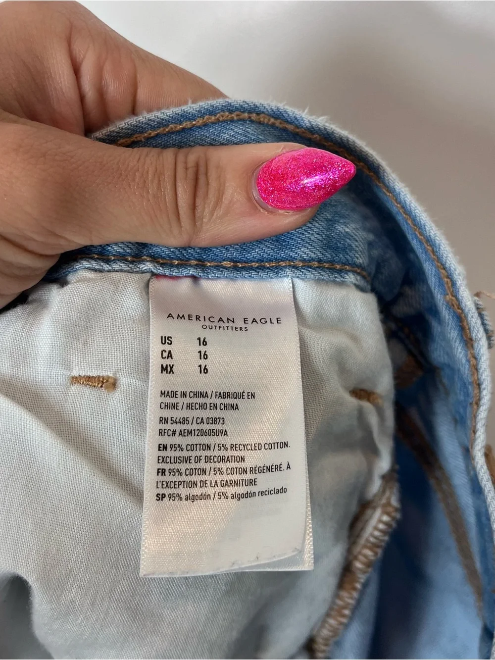 American Eagle AE Highest Rise Baggy Short Blue Distressed Denim Women's 16
